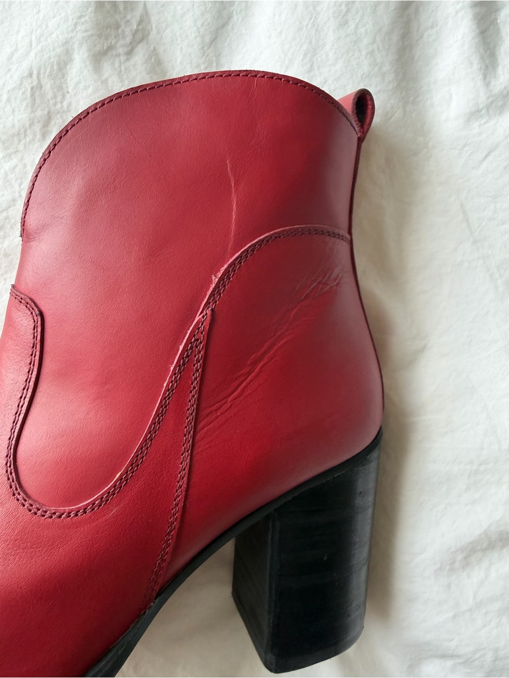 Nasty Gal Red Pointed Toe Ankle Boots with Block Heel - Picture 5 of 14